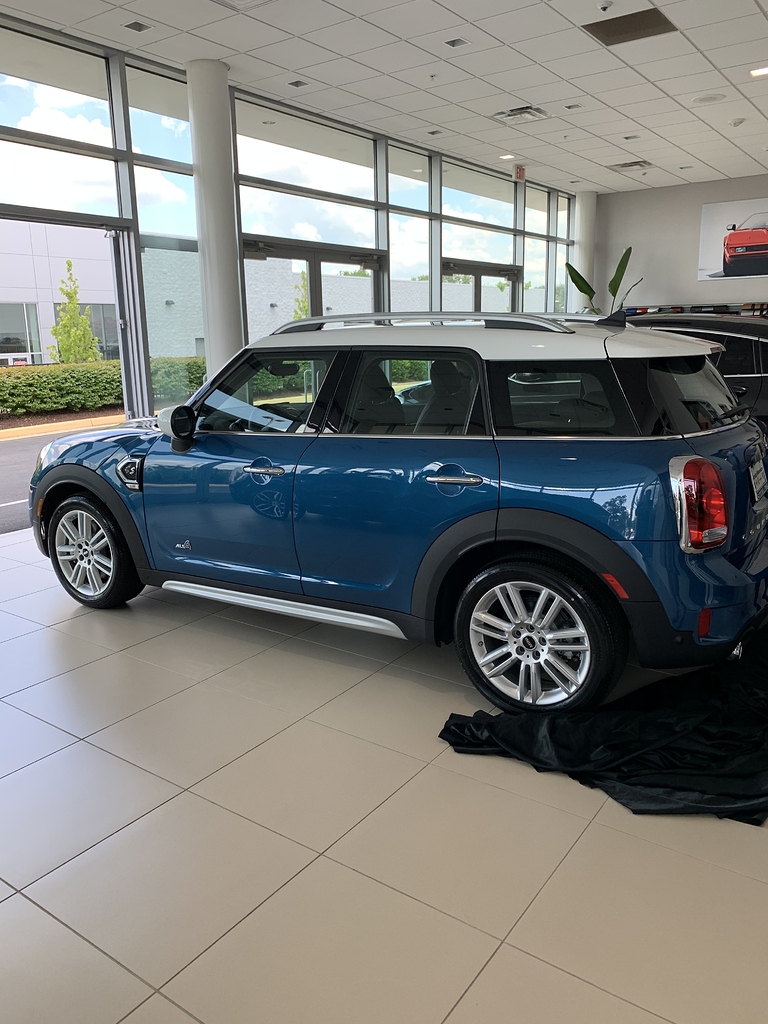 SignedMini Cooper Countryman All4 S 406/mo 105 DAS Share Deals