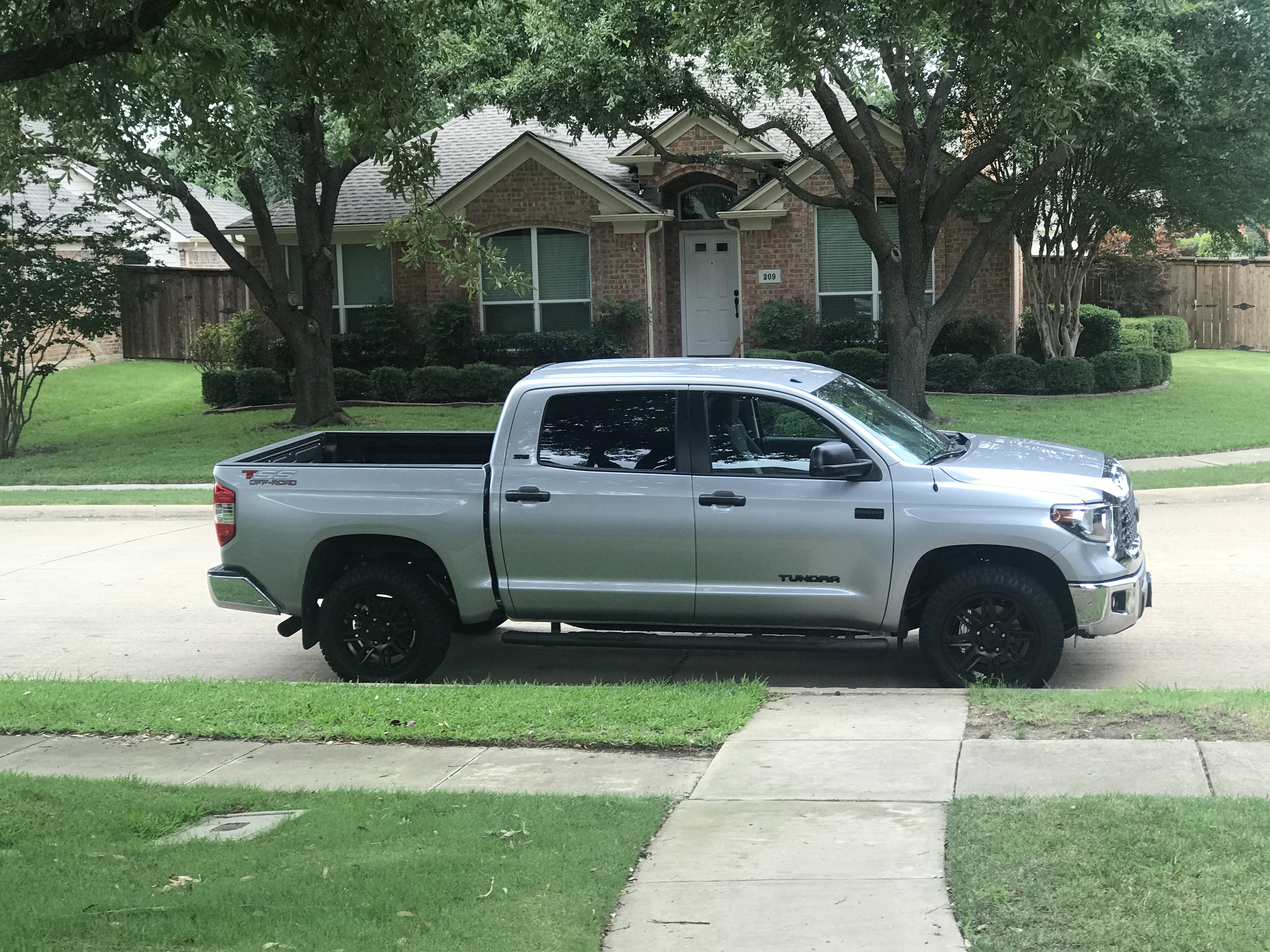 Tundra Tss For Sale